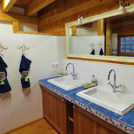 Hernis-hoefle Apartment